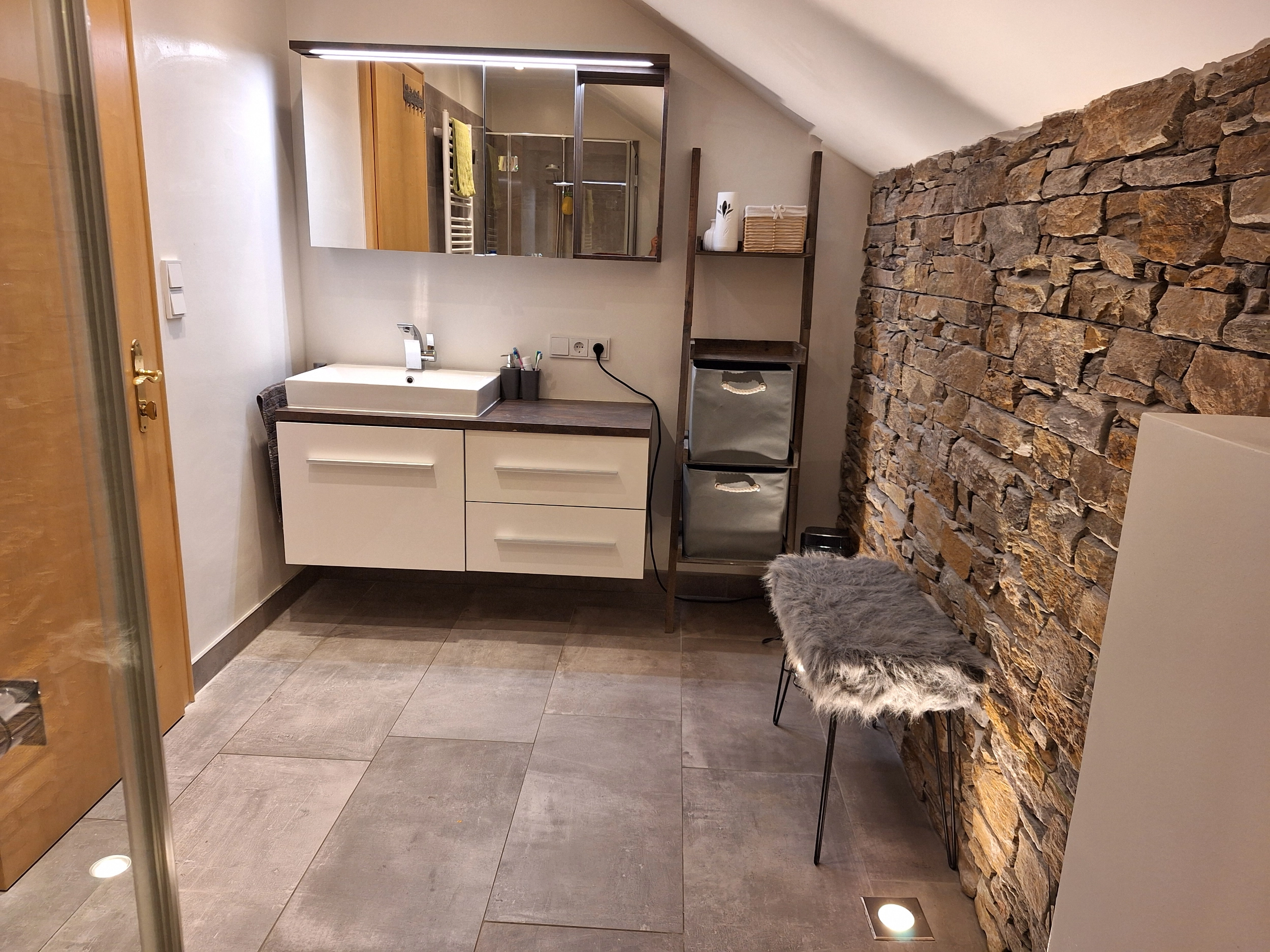 apartrenate-wohnung-badezimmer2
